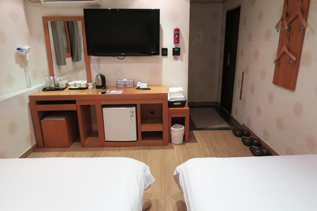 Gs Hotel Jongno Seúl Exterior foto